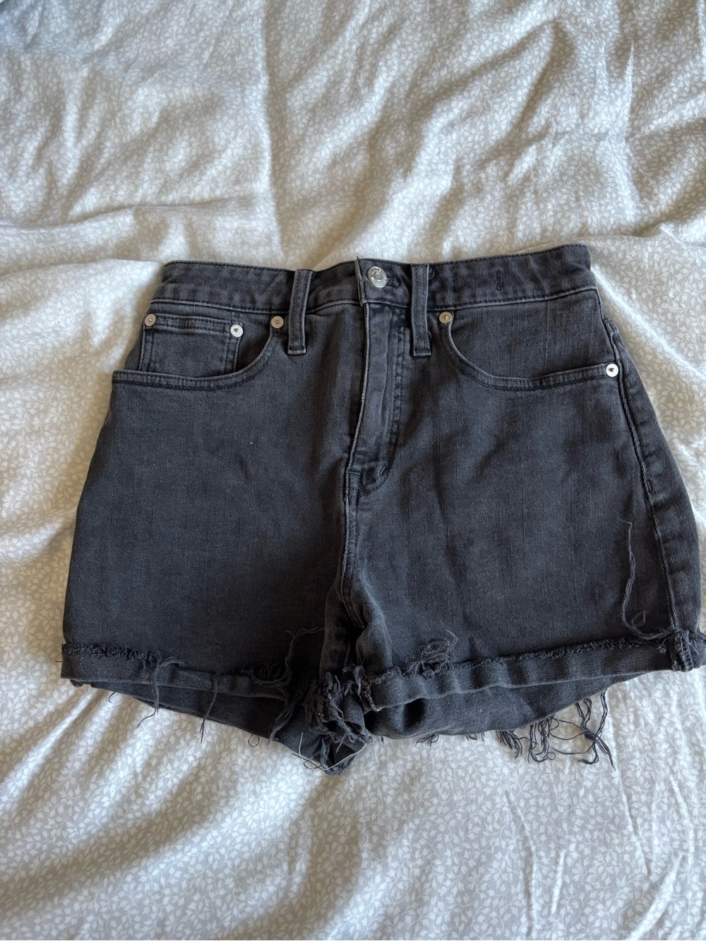 Madewell Black Curvy Denim High-Rise Denim Shorts